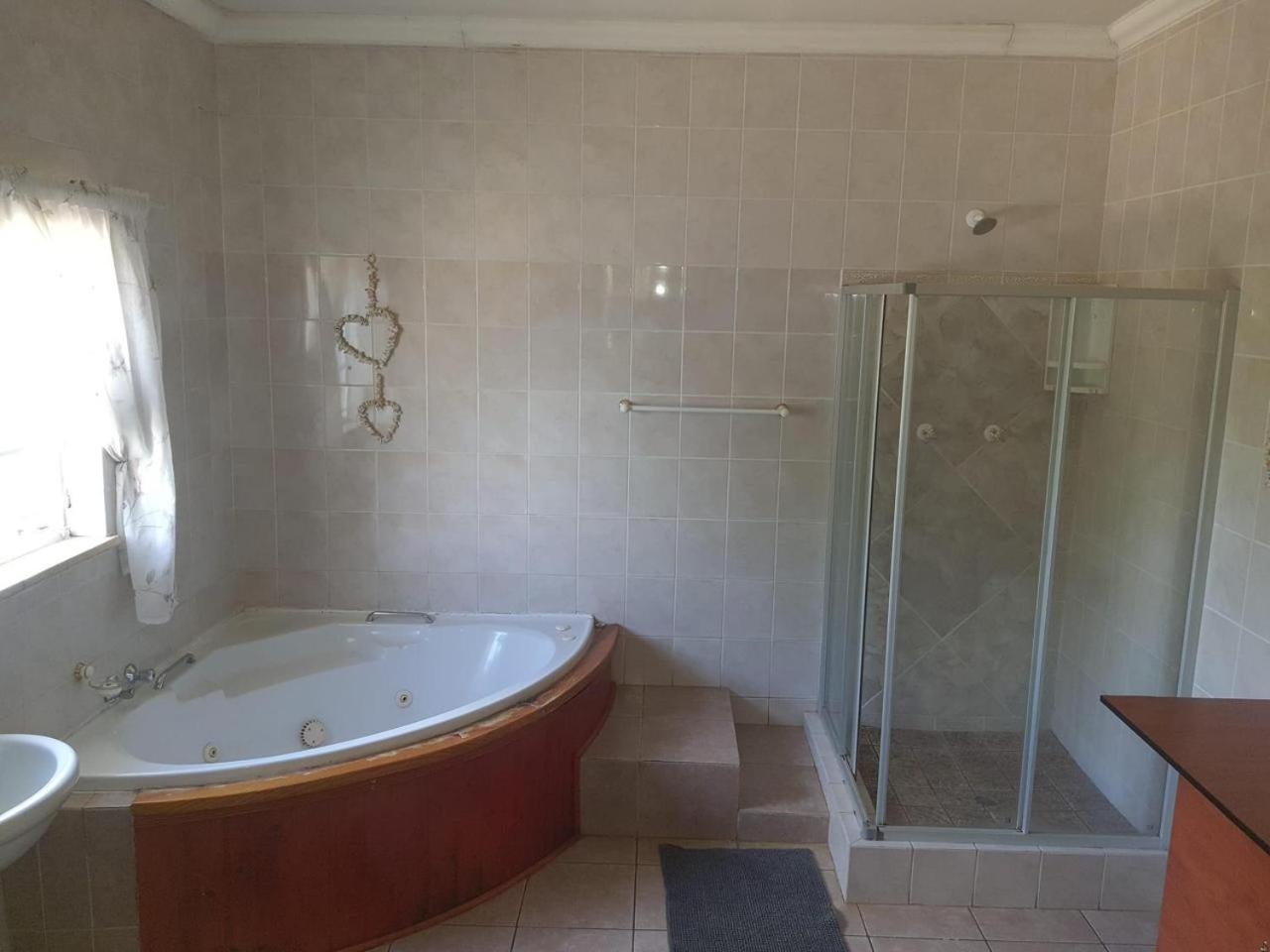 הארטביספורט Cynthias Country Farm Stay מראה חיצוני תמונה
